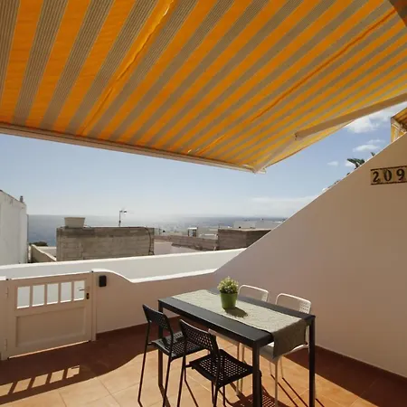 Apartment El Mijo *
